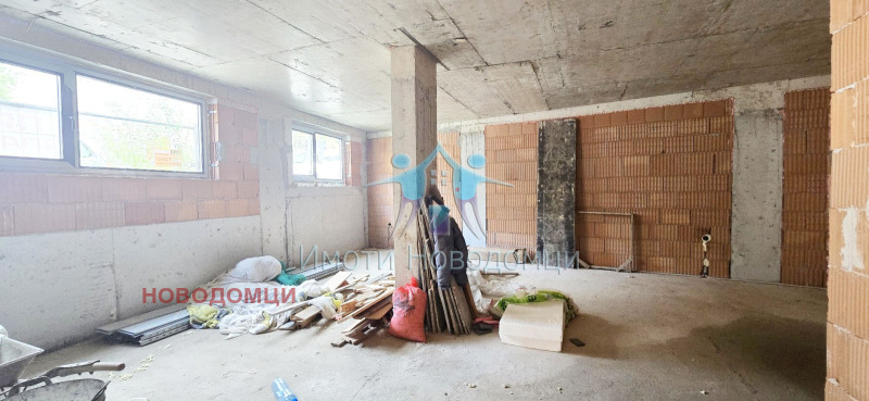 Продава МАГАЗИН, град Шумен, Център • 91900 € / 179740.78 лв. • 47226675 1 — Holmes.bg Продава МАГАЗИН, град Шумен, Център • 91900 € / 179740.78 лв. • 47226675 1