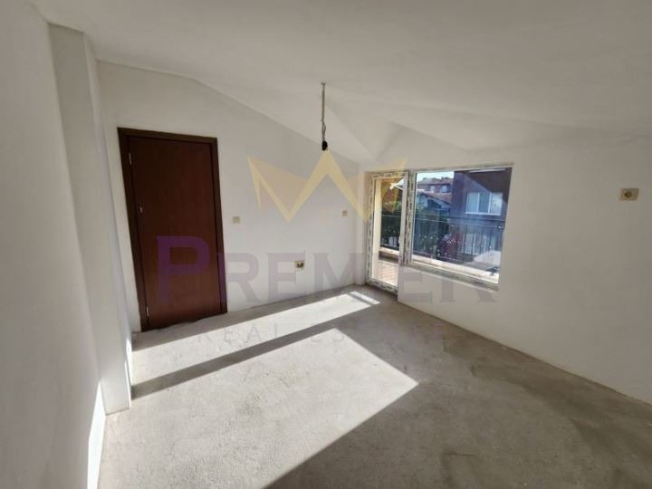 Продава 3-СТАЕН, област Бургас, гр. Царево • 98000 € / 191671.34 лв. • 61341880 1 — Holmes.bg Продава 3-СТАЕН, област Бургас, гр. Царево • 98000 € / 191671.34 лв. • 61341880 1