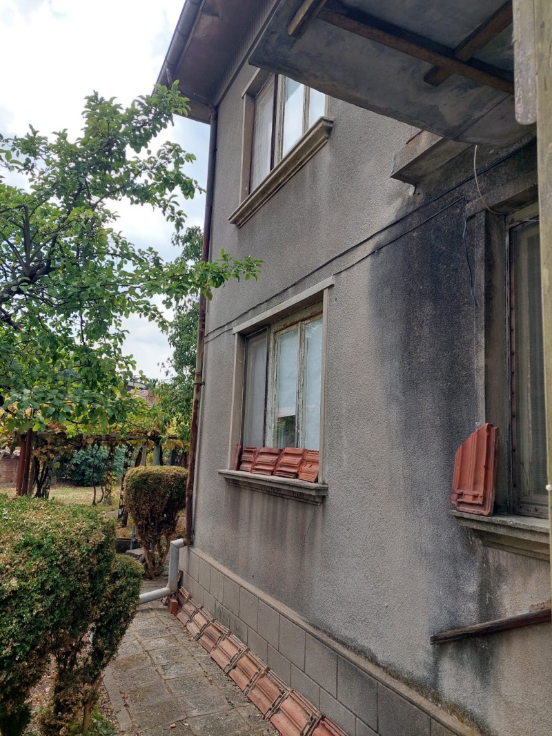 Продава КЪЩА, област Плевен, гр. Левски • 60000 € • 59981628 1 — Holmes.bg Продава КЪЩА, област Плевен, гр. Левски • 60000 € • 59981628 1