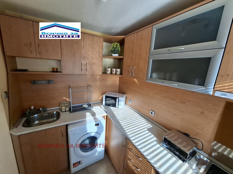 Продава 3-СТАЕН, град Русе, Здравец Север 1 • 97000 € / 189715.51 лв. • 38445218 1 — Holmes.bg Продава 3-СТАЕН, град Русе, Здравец Север 1 • 97000 € / 189715.51 лв. • 38445218 1