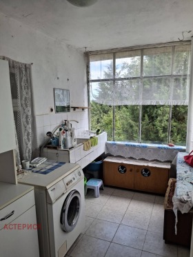 Обява Продава КЪЩА,с. Солник, област Варна