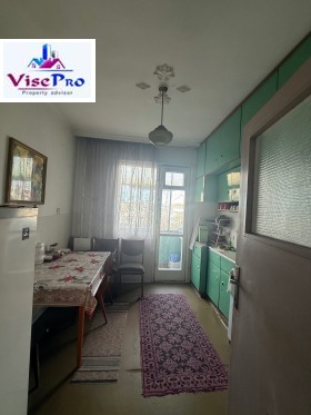 Обява Продава 3-СТАЕН,град Пловдив, Кючук Париж