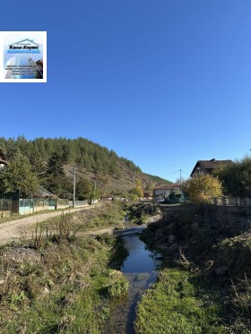 Обява Продава ПАРЦЕЛ,с. Голема Раковица, област София