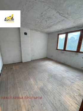 Продава Етаж от къща, град София
