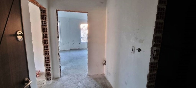 Продава 2-СТАЕН, град Шумен, Тракия • 235000 лв. / 120153.59 € • 22633976 1 — Holmes.bg Продава 2-СТАЕН, град Шумен, Тракия • 235000 лв. / 120153.59 € • 22633976 1