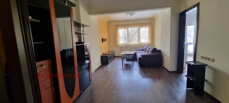 Продава 3-СТАЕН, град Русе, Център • 183000 € / 357916.89 лв. • 40064651 1 — Holmes.bg Продава 3-СТАЕН, град Русе, Център • 183000 € / 357916.89 лв. • 40064651 1