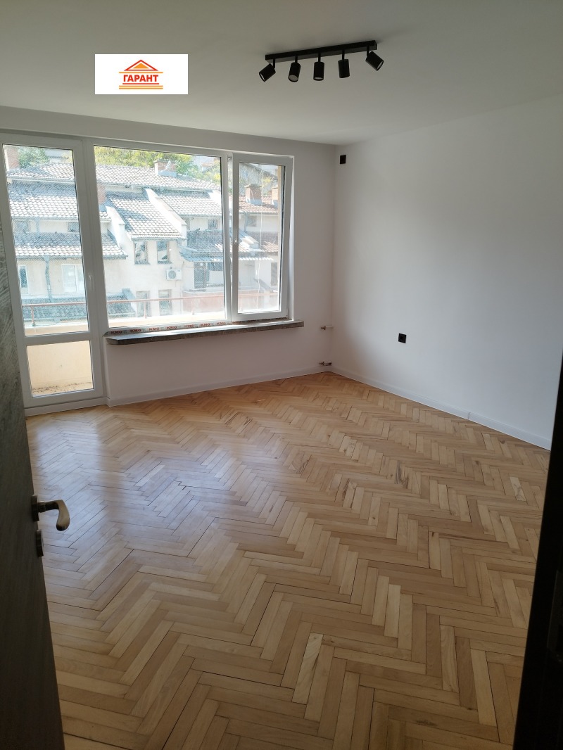 Продава 2-СТАЕН, град Плевен, Широк център • 125000 € • 82627065 1 — Holmes.bg Продава 2-СТАЕН, град Плевен, Широк център • 125000 € • 82627065 1
