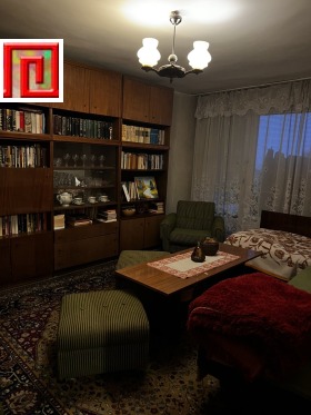 Обява Продава 3-СТАЕН,град София, Младост 1