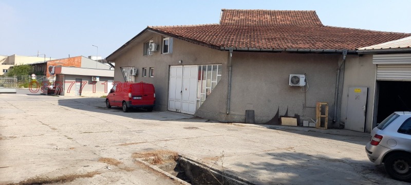 Продава ПРОМ. ПОМЕЩЕНИЕ, град Русе, Промишлена зона - Изток • 790000 € • 92315330 1 — Holmes.bg Продава ПРОМ. ПОМЕЩЕНИЕ, град Русе, Промишлена зона - Изток • 790000 € • 92315330 1