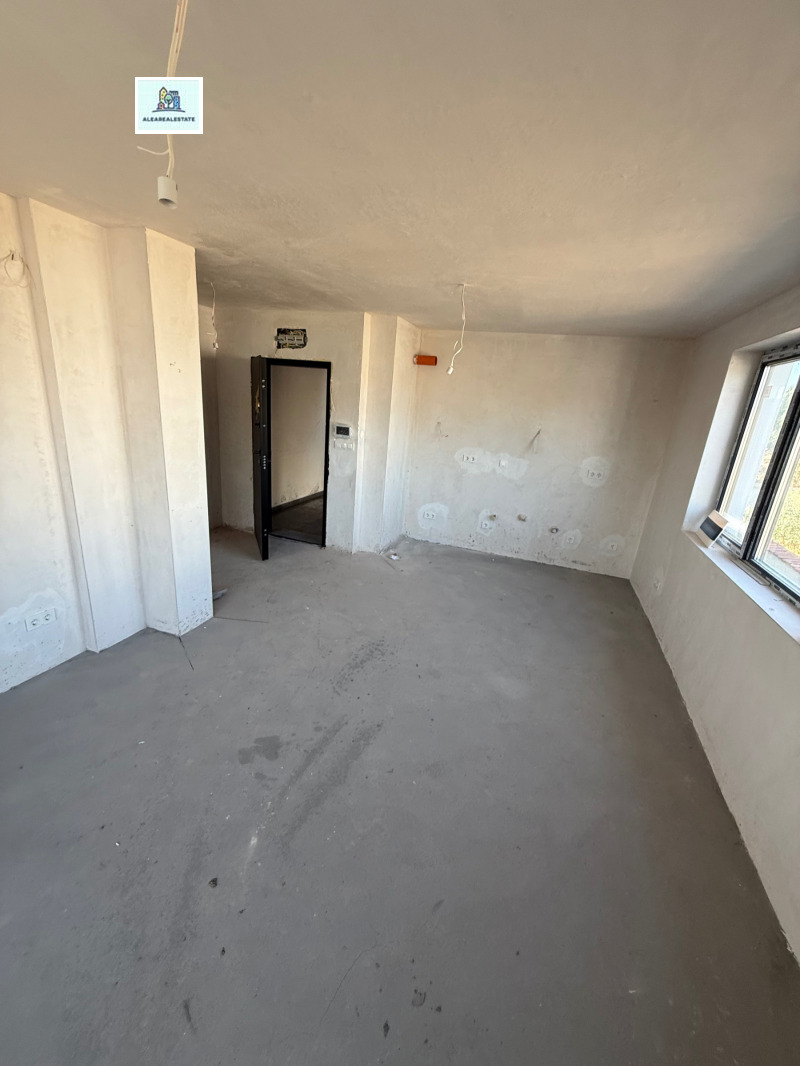 Продава 2-СТАЕН, град София, Бенковски • 136400 € • 46250432 1 — Holmes.bg Продава 2-СТАЕН, град София, Бенковски • 136400 € • 46250432 1