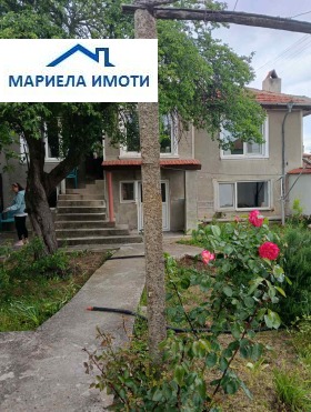 Продава Къща, с. Чоба