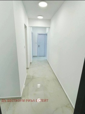 3-СТАЕН, 60 m2 - Holmes.bg 3-СТАЕН, 60 m2