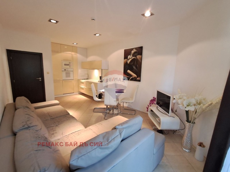 Продава 2-СТАЕН, град Варна, к.к. Златни пясъци • 91000 € • 61492381 1 — Holmes.bg Продава 2-СТАЕН, град Варна, к.к. Златни пясъци • 91000 € • 61492381 1