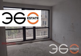 Обява Продава 2-СТАЕН,град Варна, Център