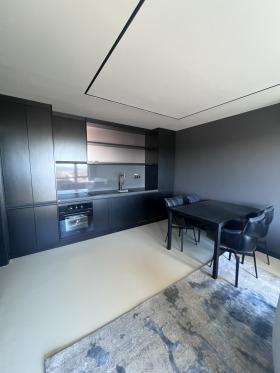 Обява Продава 3-СТАЕН,град Варна, Център>