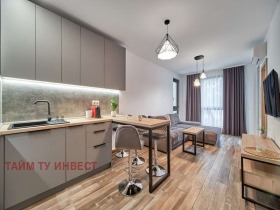 Продава 2-стаен, град Варна