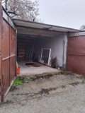 Продава ГАРАЖ, ПАРКОМЯСТО, гр. Русе, Чародейка - Юг, снимка 2 — Bazar.bg Продава ГАРАЖ, ПАРКОМЯСТО, гр. Русе, Чародейка - Юг, снимка 2