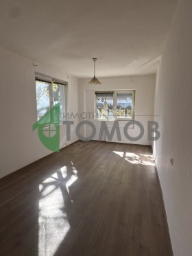 Продава ЕТАЖ ОТ КЪЩА | Imot.bg — малка снимка 2