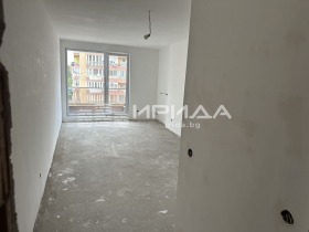 Продава 3-стаен, град София