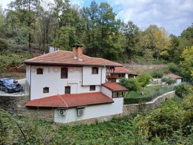 Продава Къща, гр. Трявна