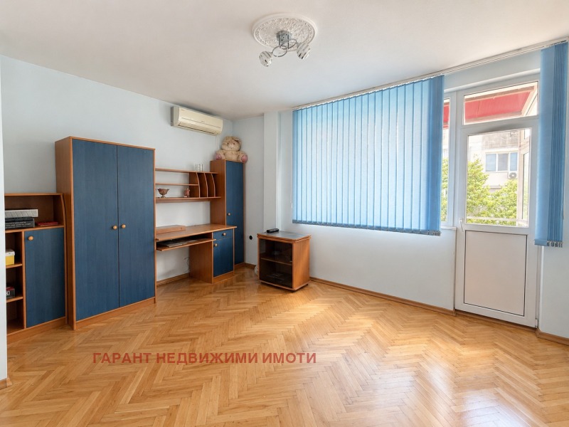 Продава 3-СТАЕН, град Габрово, Младост • 75000 € • 59899450 1 — Holmes.bg Продава 3-СТАЕН, град Габрово, Младост • 75000 € • 59899450 1