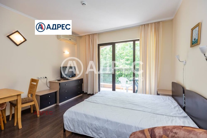 Продава 1-СТАЕН, град Варна, к.к. Златни пясъци • 74500 € / 145709.33 лв. • 20063733 1 — Holmes.bg Продава 1-СТАЕН, град Варна, к.к. Златни пясъци • 74500 € / 145709.33 лв. • 20063733 1