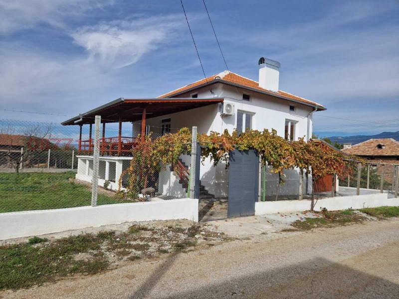 Продава КЪЩА, област Благоевград, с. Хърсово • 255000 € / 498736.65 лв. • 60072795 1 — Holmes.bg Продава КЪЩА, област Благоевград, с. Хърсово • 255000 € / 498736.65 лв. • 60072795 1