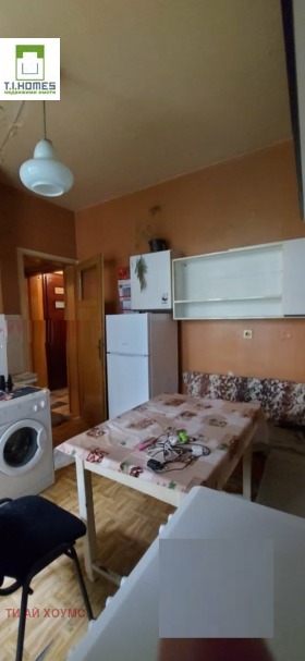 Продава 3-стаен, град София