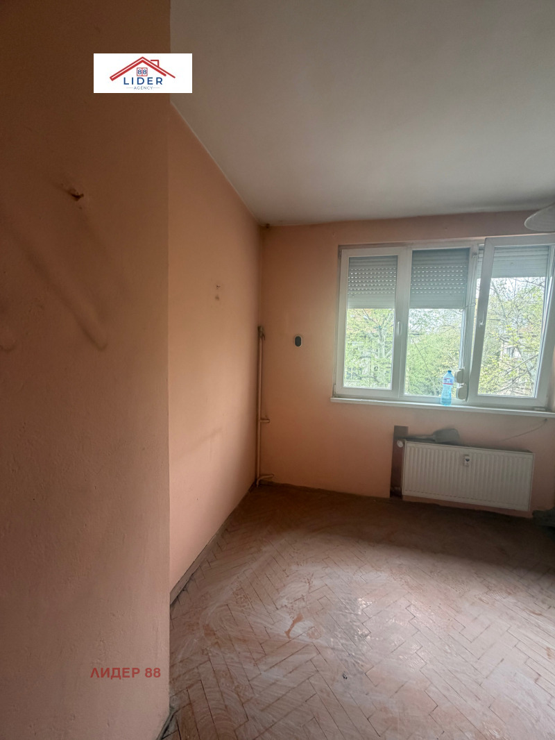 Продава 3-СТАЕН, град Плевен, Дружба 4 • 155000 € / 303153.65 лв. • 13104975 1 — Holmes.bg Продава 3-СТАЕН, град Плевен, Дружба 4 • 155000 € / 303153.65 лв. • 13104975 1