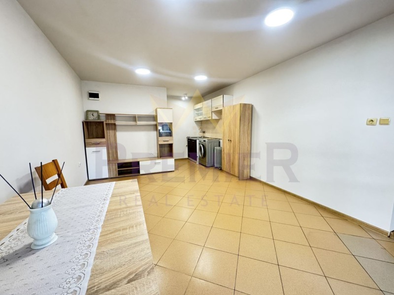 Продава 1-СТАЕН, град Варна, Погреби • 50000 € • 92329373 1 — Holmes.bg Продава 1-СТАЕН, град Варна, Погреби • 50000 € • 92329373 1