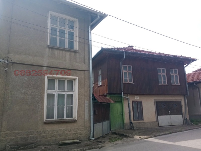 Продава КЪЩА, област Ловеч, с. Чифлик • 43000 € • 64942257 1 — Holmes.bg Продава КЪЩА, област Ловеч, с. Чифлик • 43000 € • 64942257 1