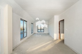 Обява Продава 4-СТАЕН,град Пловдив, Христо Смирненски