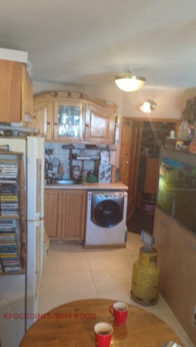 Обява Продава 4-СТАЕН,град София, Редута