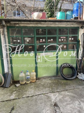 Обява Продава АТЕЛИЕ, ТАВАН,град Пловдив, Център