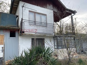 Продажба на имоти в с. Константиново, град Варна - изображение 18 