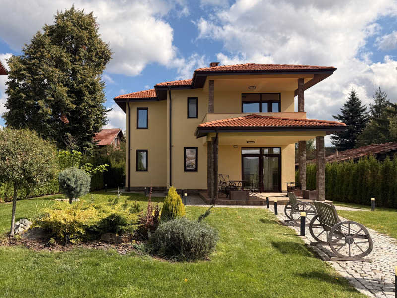 Продава КЪЩА, област София, с. Ковачевци • 680000 € • 57788395 1 — Holmes.bg Продава КЪЩА, област София, с. Ковачевци • 680000 € • 57788395 1