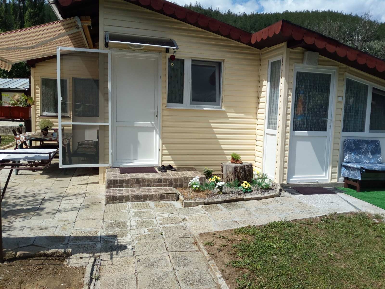 Продава Къща област Перник , с. Дивля , 54 кв.м | 23851036 — Imoti.com Продава Къща област Перник , с. Дивля , 54 кв.м | 23851036