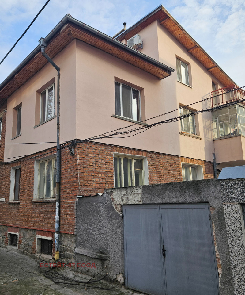Продава  Етаж от къща, град Пловдив, Кючук Париж • 78 000 EUR • ID 30797417 — holmes.bg - [1] 