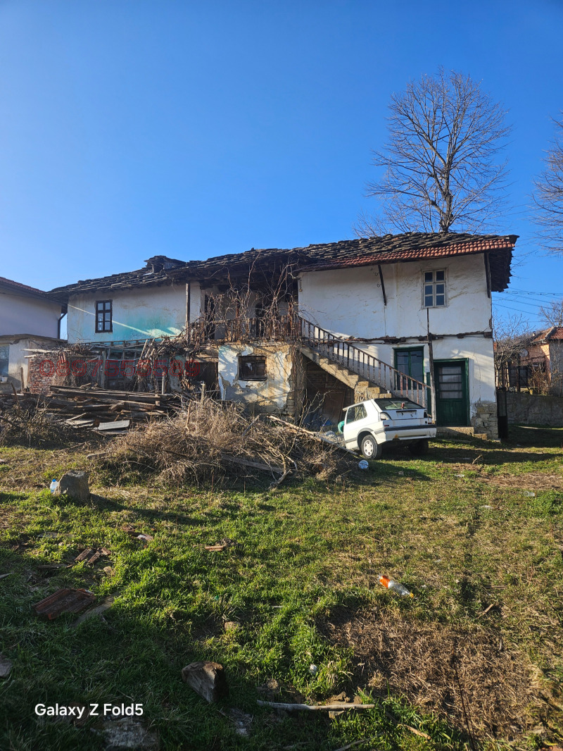 Продава КЪЩА, област Ловеч, с. Хлевене • 32000 € • 53056482 1 — Holmes.bg Продава КЪЩА, област Ловеч, с. Хлевене • 32000 € • 53056482 1