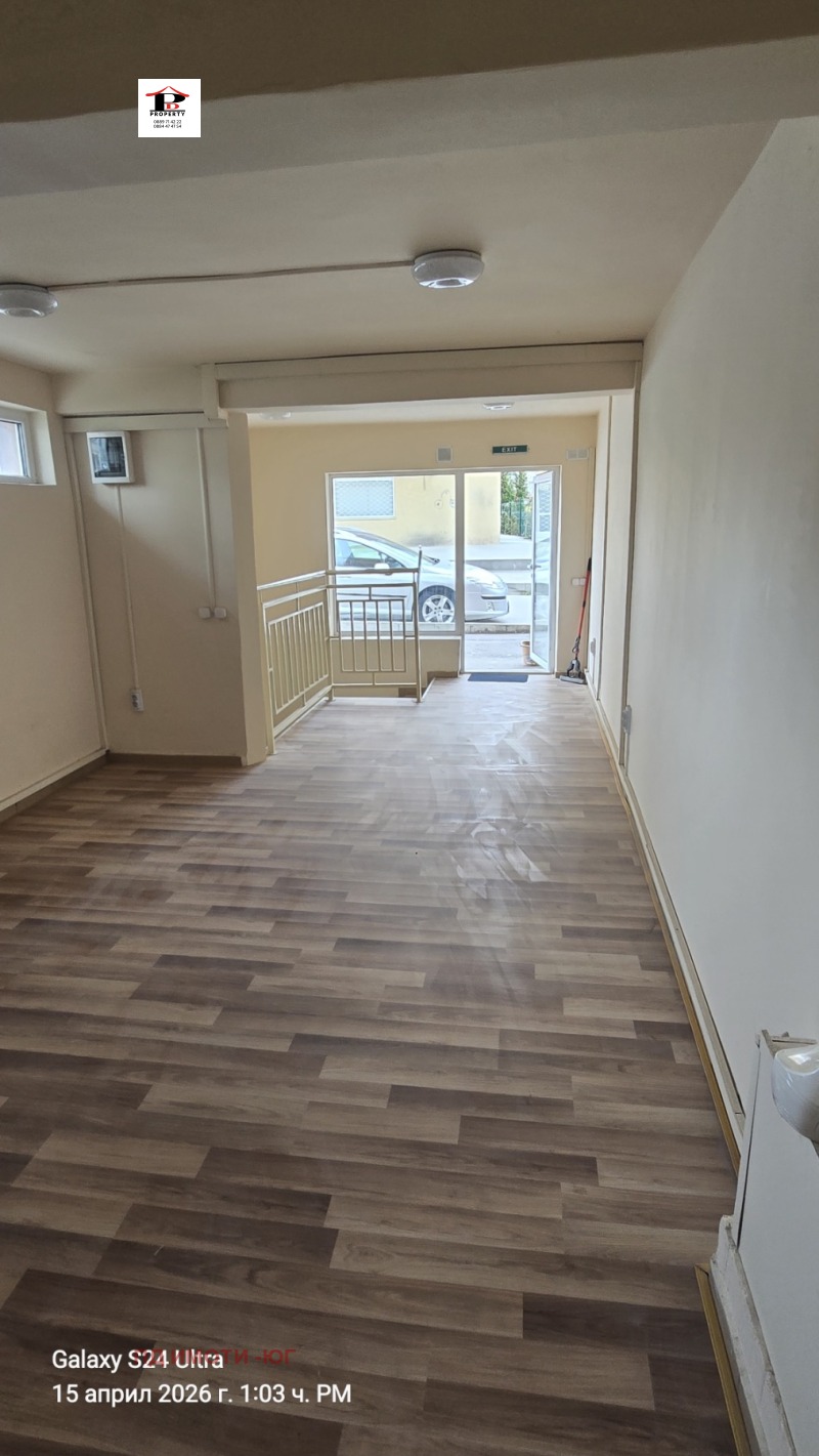 Продава МАГАЗИН, град София, Надежда 3 • 145000 € / 283595.35 лв. • 43197537 1 — Holmes.bg Продава МАГАЗИН, град София, Надежда 3 • 145000 € / 283595.35 лв. • 43197537 1