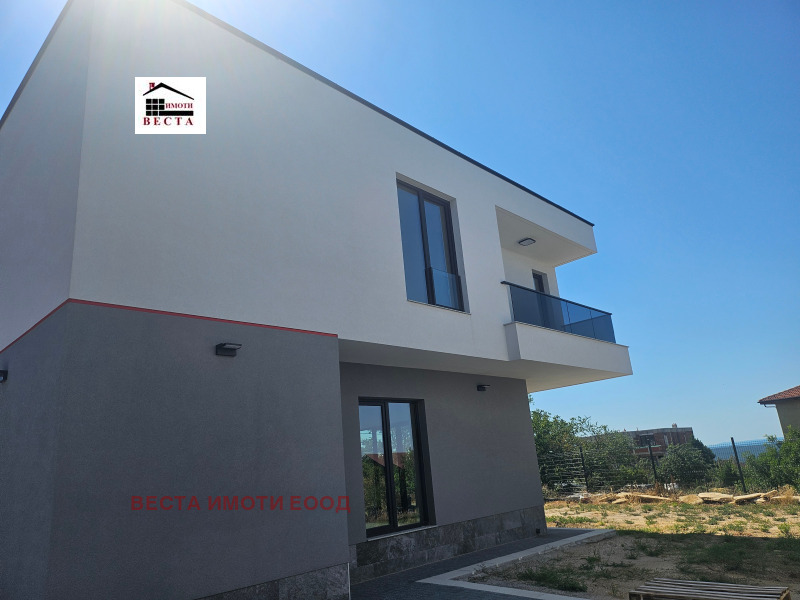 Продава КЪЩА, град Варна, м-т Боровец - юг • 345000 € / 674761.35 лв. • 47728666 1 — Holmes.bg Продава КЪЩА, град Варна, м-т Боровец - юг • 345000 € / 674761.35 лв. • 47728666 1