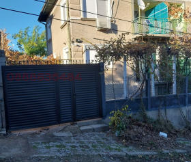 Обява Продава КЪЩА,гр. Лом, област Монтана