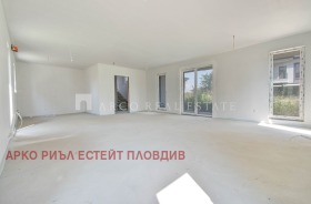Продава Къща, град Пловдив