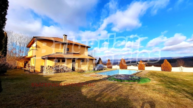 Продава КЪЩА, област Габрово, гр. Севлиево • 630000 € • 42223581 1 — Holmes.bg Продава КЪЩА, област Габрово, гр. Севлиево • 630000 € • 42223581 1
