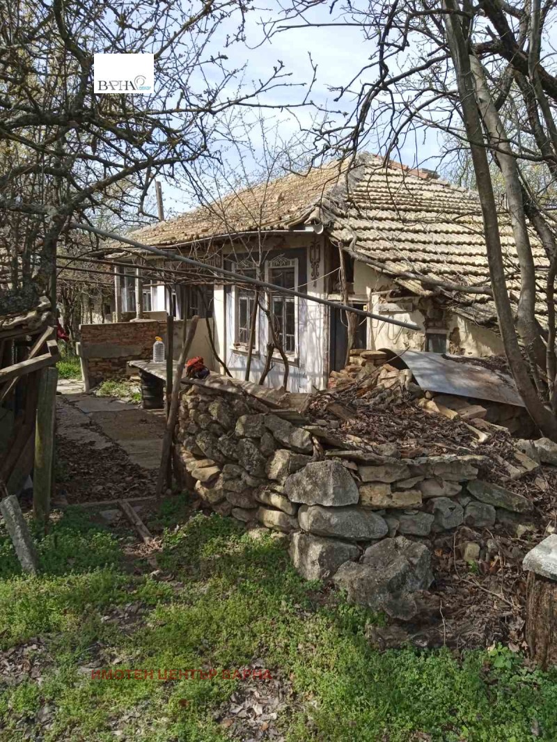 Продава  Къща, област Варна, с. Бояна • 13 500 EUR • ID 56139508 — holmes.bg - [1] 