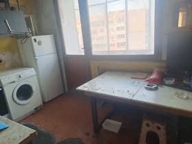 Обява Продава 3-СТАЕН,град София, Хаджи Димитър>