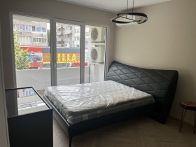Обява Продава 4-СТАЕН,град Варна, Централна поща