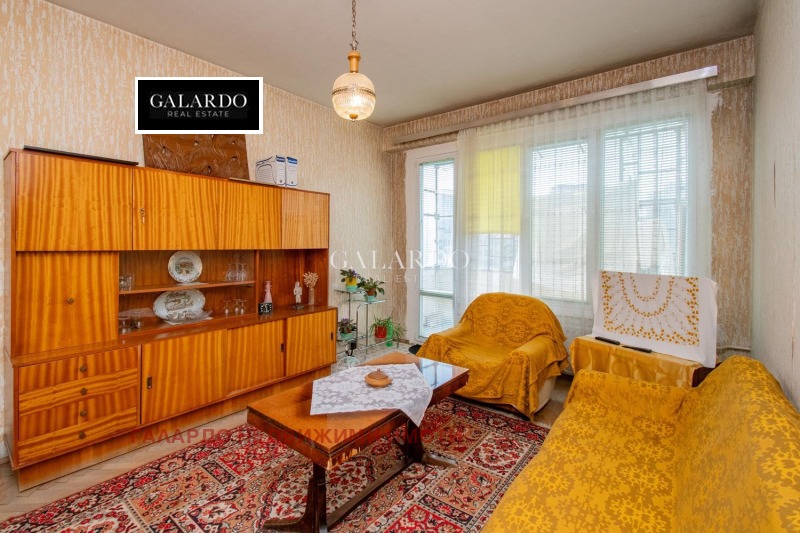 Продава 4-СТАЕН, град София, Център • 238000 € / 465487.54 лв. • 37557838 1 — Holmes.bg Продава 4-СТАЕН, град София, Център • 238000 € / 465487.54 лв. • 37557838 1