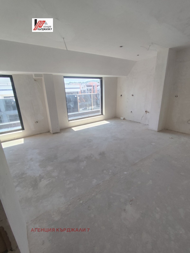 Продава 2-СТАЕН, град Кърджали, Възрожденци • 75000 € • 46382218 1 — Holmes.bg Продава 2-СТАЕН, град Кърджали, Възрожденци • 75000 € • 46382218 1