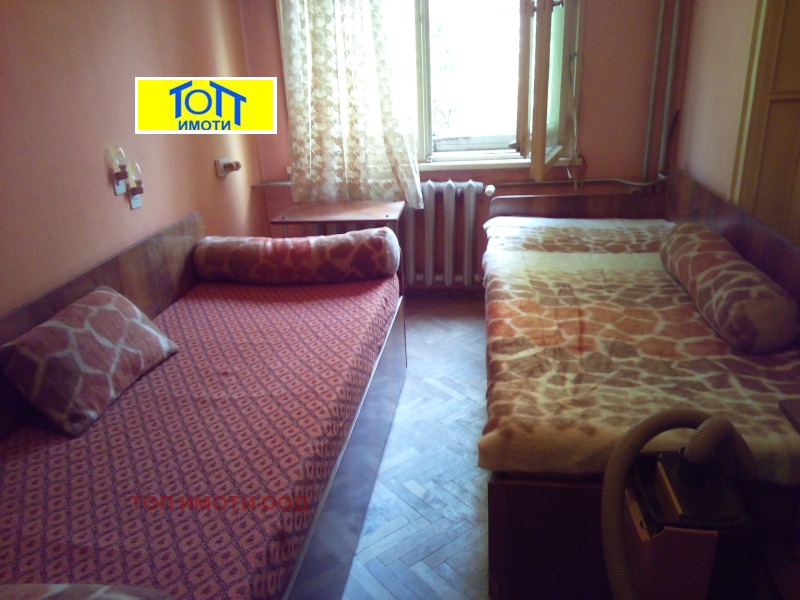 Продава 1-СТАЕН, град Русе, Възраждане • 49500 € / 96813.58 лв. • 56821642 1 — Holmes.bg Продава 1-СТАЕН, град Русе, Възраждане • 49500 € / 96813.58 лв. • 56821642 1